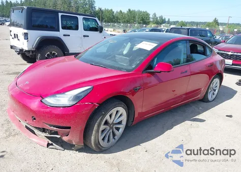 2022 Tesla Model 3 Long Range Dual Motor All-Wheel Drive z USA, uszkodzony, nr VIN 5YJ3E1EB5NF174606
